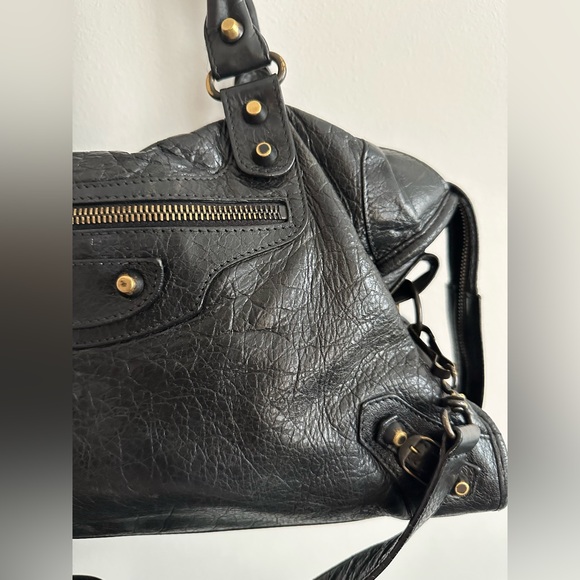 Balenciaga Classic Hardware City Bag in Black - Picture 6 of 16